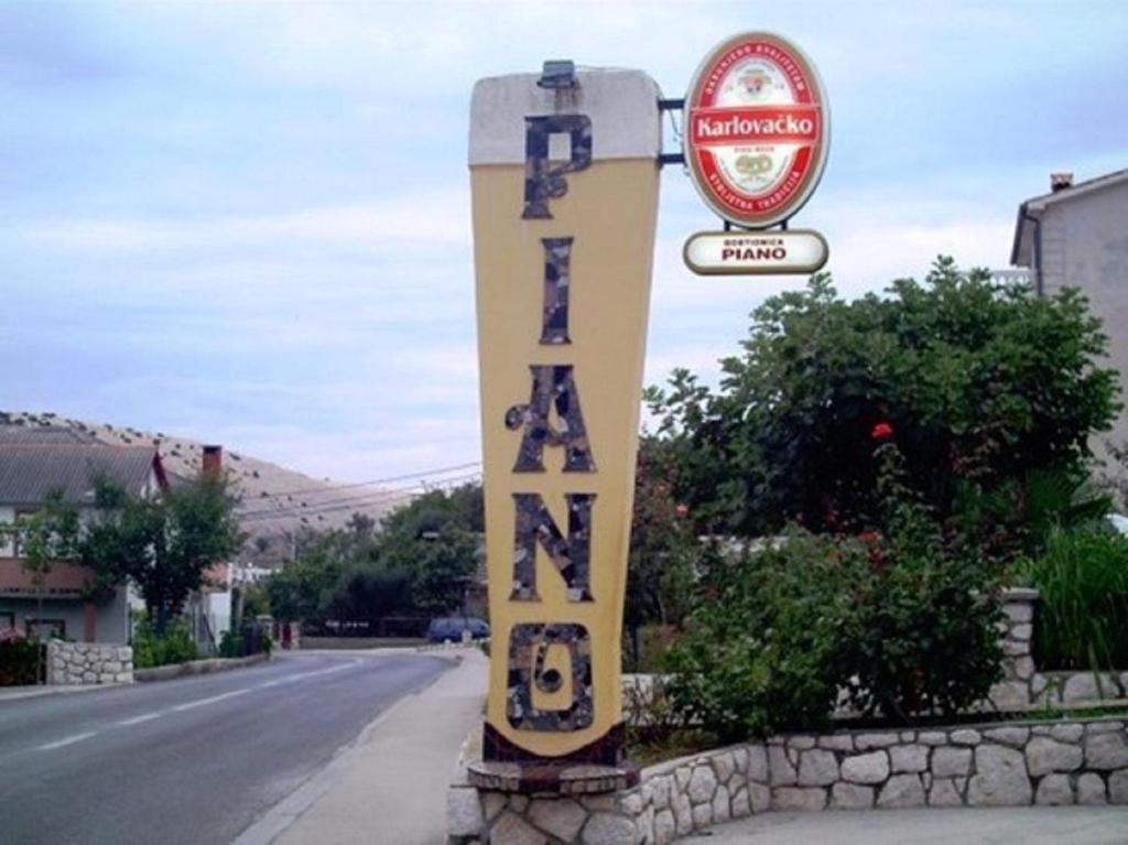 Piano Apartment Lopar Kültér fotó